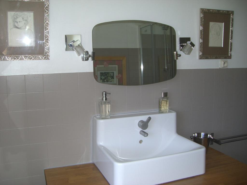 Le Mas De Notre-Dame Bed and Breakfast La Londe-les-Maures Habitación foto